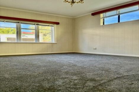 Photo of property in 102 Constable Street, Newtown, Wellington, 6021