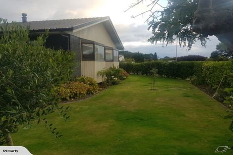 Photo of property in 4 Aaron Court, Paraparaumu Beach, Paraparaumu, 5032