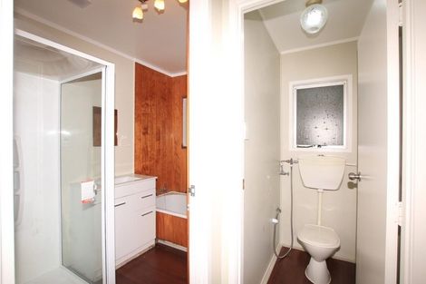 Photo of property in 20 Simon Ellice Drive, Bayview, Auckland, 0629