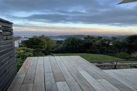 Photo of property in 43 Mills Road, Brooklyn, Wellington, 6021