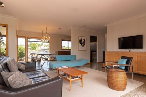 Photo of property in 11 Sunrise Avenue, Mount Maunganui, 3116