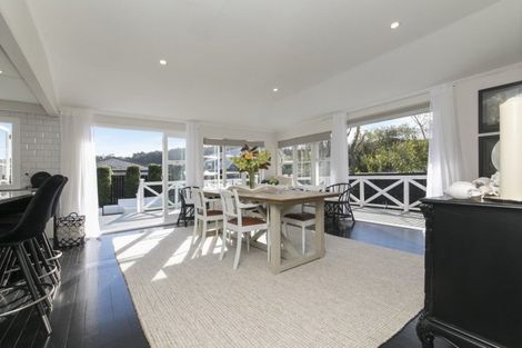 Photo of property in 2 Alice Street, Riverhead, 0820