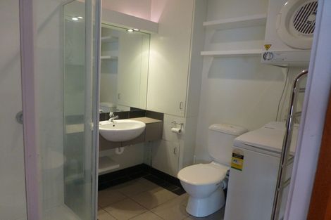 Photo of property in Pirie Street Townhouses, 28/35 Pirie Street, Mount Victoria, Wellington, 6011