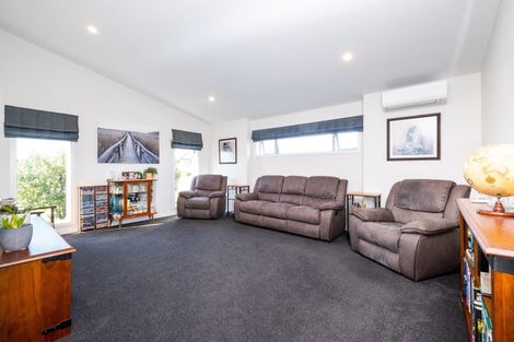 Photo of property in 8 Mckay Close, Frimley, Hastings, 4120