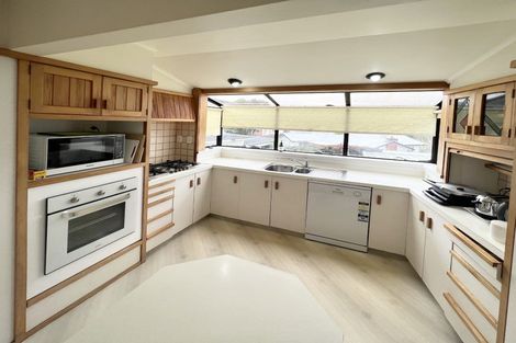 Photo of property in 72 Sunrise Avenue, Mairangi Bay, Auckland, 0630