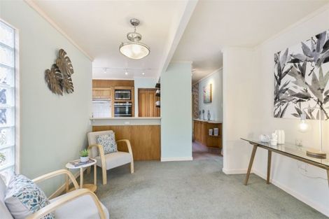 Photo of property in 1 Lanark Way, Northland, Wellington, 6012