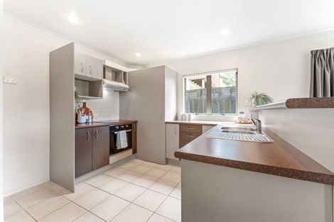 Photo of property in 21 Midshipman Court, Gulf Harbour, Whangaparaoa, 0930