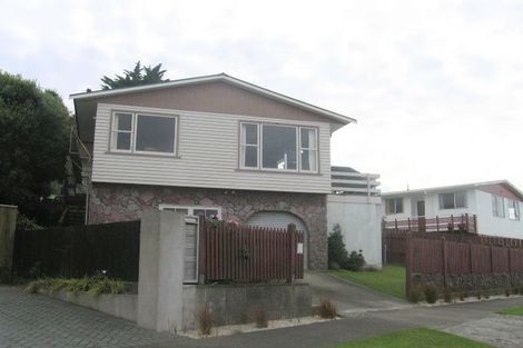 Photo of property in 48 Acacia Avenue, Maungaraki, Lower Hutt, 5010