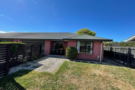 Photo of property in 2/7 Swift Street, Belfast, Christchurch, 8051