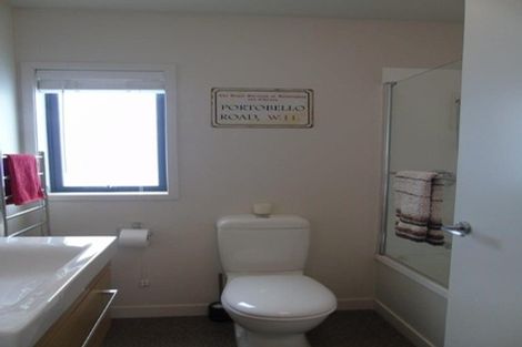 Photo of property in 7 Rarangi Way, Owhiro Bay, Wellington, 6023