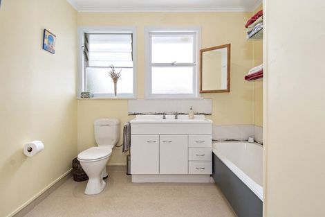 Photo of property in 44 Rawhiti Street, Greerton, Tauranga, 3112