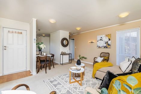 Photo of property in 29 Oakleigh Street, Maungaraki, Lower Hutt, 5010