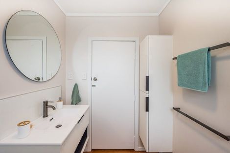 Photo of property in 18 Ruru Road, Otaihanga, Paraparaumu, 5036