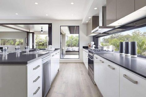 Photo of property in 68 Vaughans Road, Long Bay, Albany, 0792