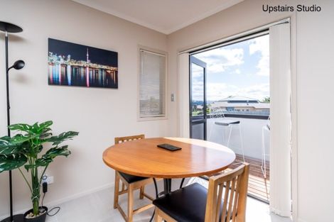 Photo of property in 12 Ngatiti Place, One Tree Point, 0118