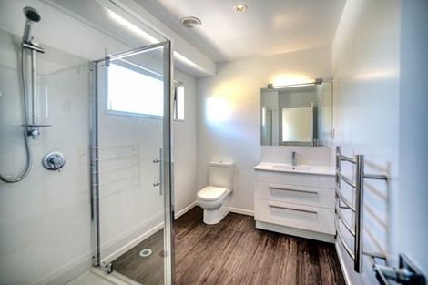 Photo of property in 3/288 Barbadoes Street, Christchurch Central, Christchurch, 8011