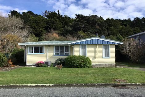 Photo of property in 9 Nathan Street, Tawa, Wellington, 5028