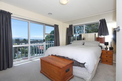 Photo of property in 16 Dalzien Place, Feilding, 4702