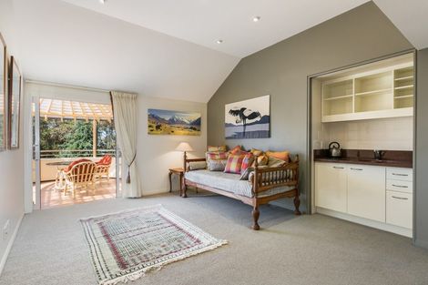 Photo of property in 4 Sanderson Place, Havelock North, 4130