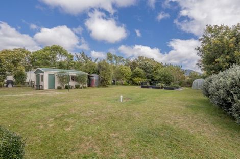 Photo of property in 118 School Road, Te Horo, Otaki, 5582