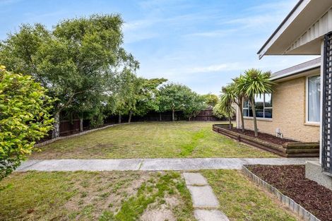 Photo of property in 131 Effingham Street, North New Brighton, Christchurch, 8083