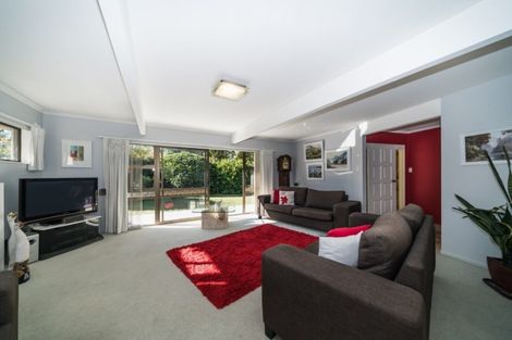 Photo of property in 5 Carbine Court, Awapuni, Palmerston North, 4412