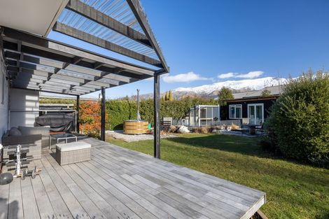 Photo of property in 5 Rata Street, Wanaka, 9305