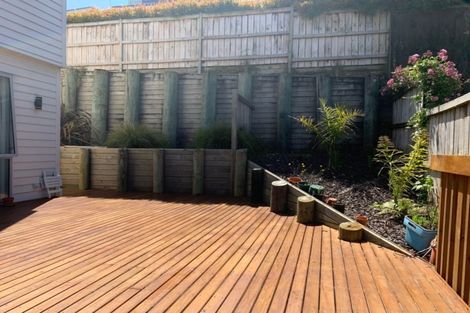 Photo of property in 50 Corricvale Way, Northcross, Auckland, 0630