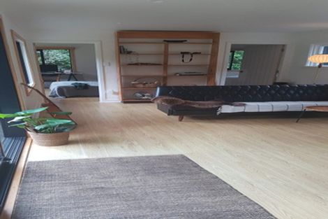 Photo of property in 48 Awarua Road, Otatara, Invercargill, 9879