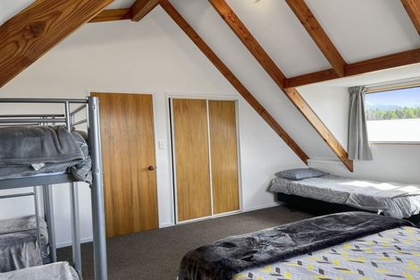 Photo of property in 6 Irishman Drive, Twizel, 7901