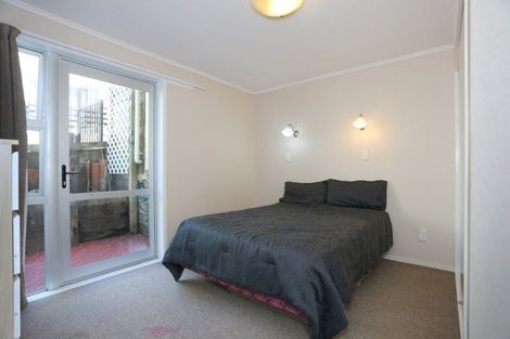 Photo of property in 16 Dalzien Place, Feilding, 4702