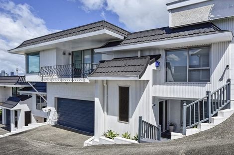 Photo of property in 2/47 Clarence Street, Devonport, Auckland, 0624