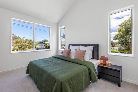 Photo of property in 1a Maranui Avenue, Point Chevalier, Auckland, 1022