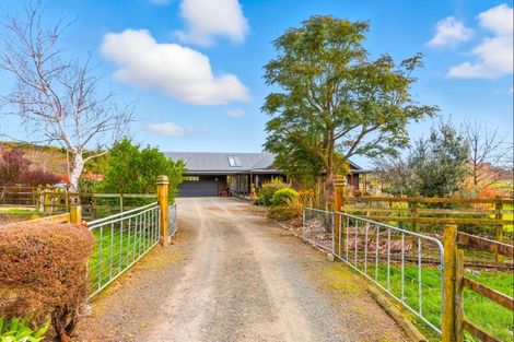 Photo of property in 70 Joblins Road, Levin, 5571