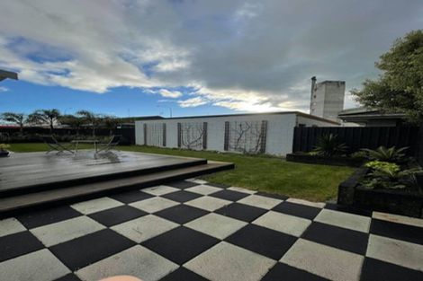 Photo of property in 239 Ruahine Street, Roslyn, Palmerston North, 4414