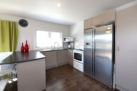 Photo of property in 16 Arklow Place, Flaxmere, Hastings, 4120