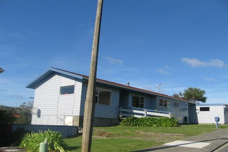 Photo of property in 5 Fathom Lane, Whitby, Porirua, 5024