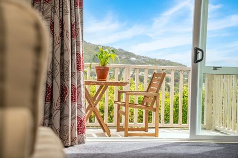 Photo of property in 5/143 Cockayne Road, Khandallah, Wellington, 6035