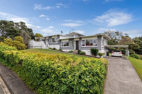 Photo of property in 2/58 Girrahween Drive, Totara Vale, Auckland, 0629