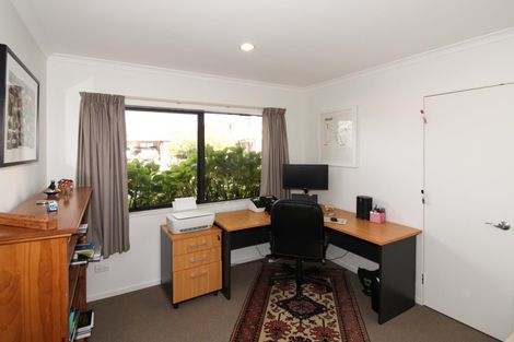 Photo of property in 10 Rexwood Estate, Carterton, 5713