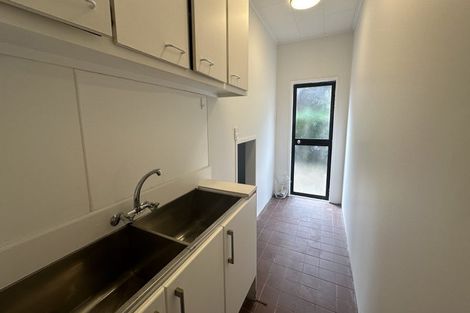 Photo of property in 34 Ramelton Road, Mount Roskill, Auckland, 1041