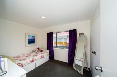 Photo of property in 26 Carthew Street, Okato, 4335