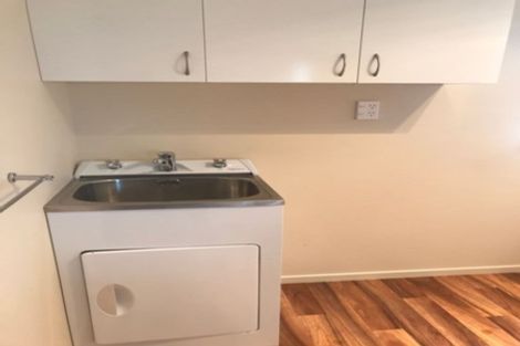 Photo of property in 206 Russell Road, Manurewa, Auckland, 2102