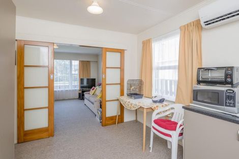 Photo of property in 11 Weraroa Road, Levin, 5510