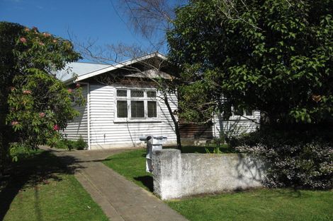 Photo of property in 32 Rossiter Avenue, Waterloo, Lower Hutt, 5011