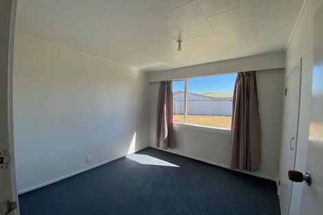 Photo of property in 55 Folkestone Drive, Flaxmere, Hastings, 4120