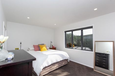 Photo of property in 1 Ranfurly Street, Frankleigh Park, New Plymouth, 4310