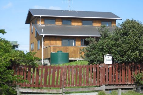 Photo of property in 5a Tregenna Street, Castlecliff, Whanganui, 4501