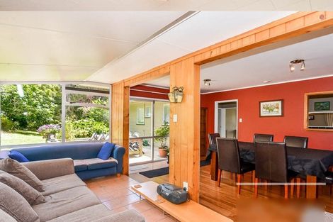 Photo of property in 7 Osmond Court, Sunnyvale, Auckland, 0612