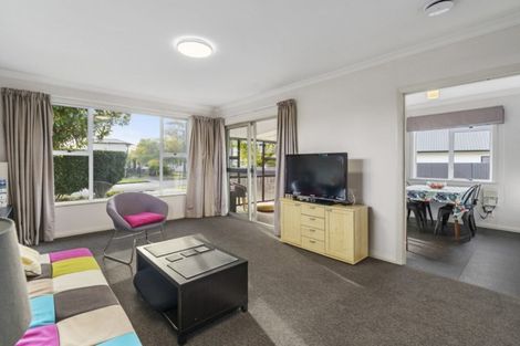 Photo of property in 23 Kent Crescent, Awapuni, Palmerston North, 4412